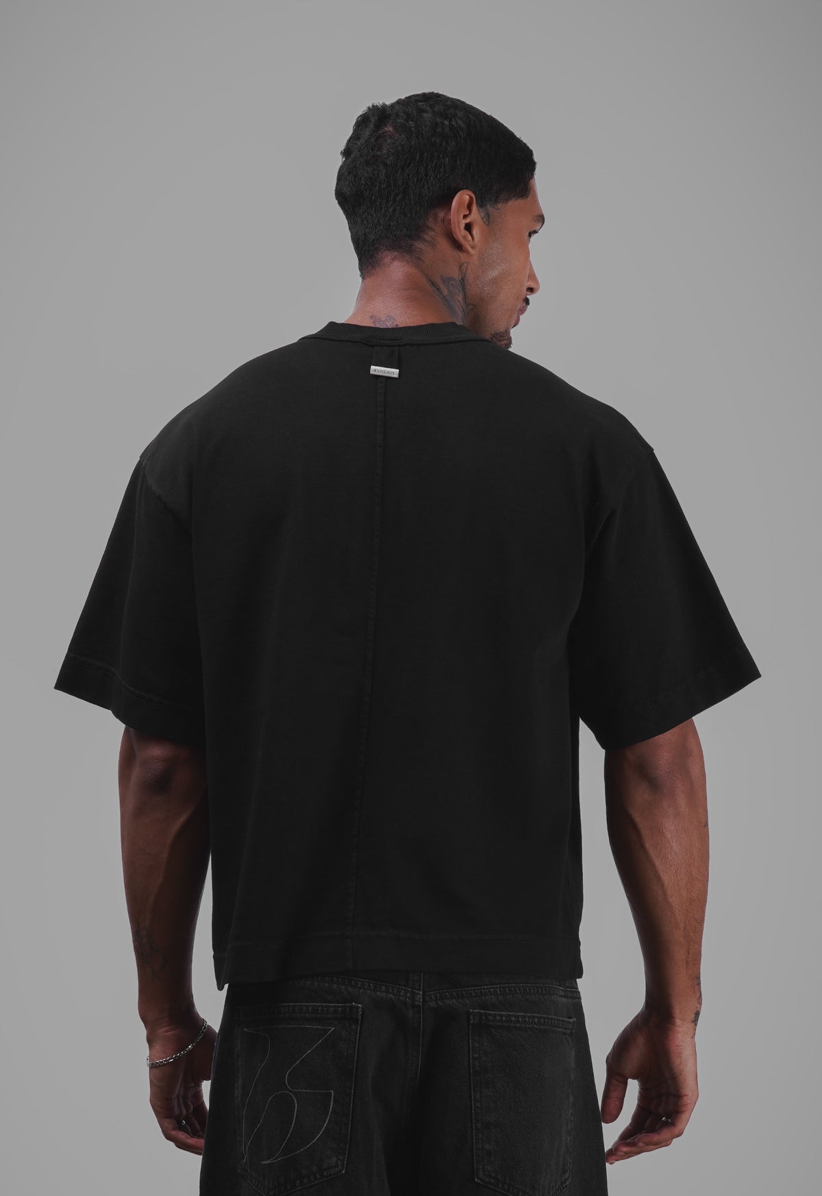 BOXY TEE THE LIST