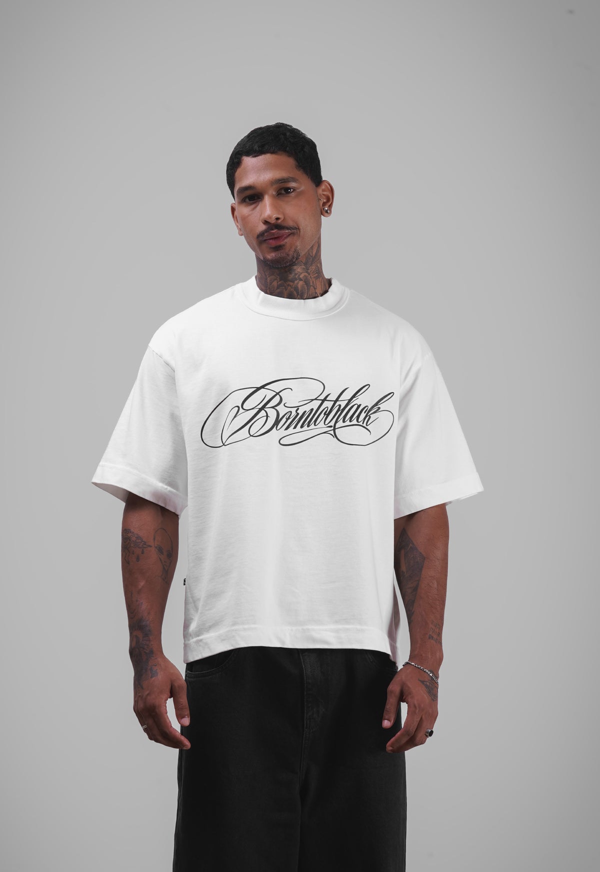 BOXY TEE SIGNATURE OFF