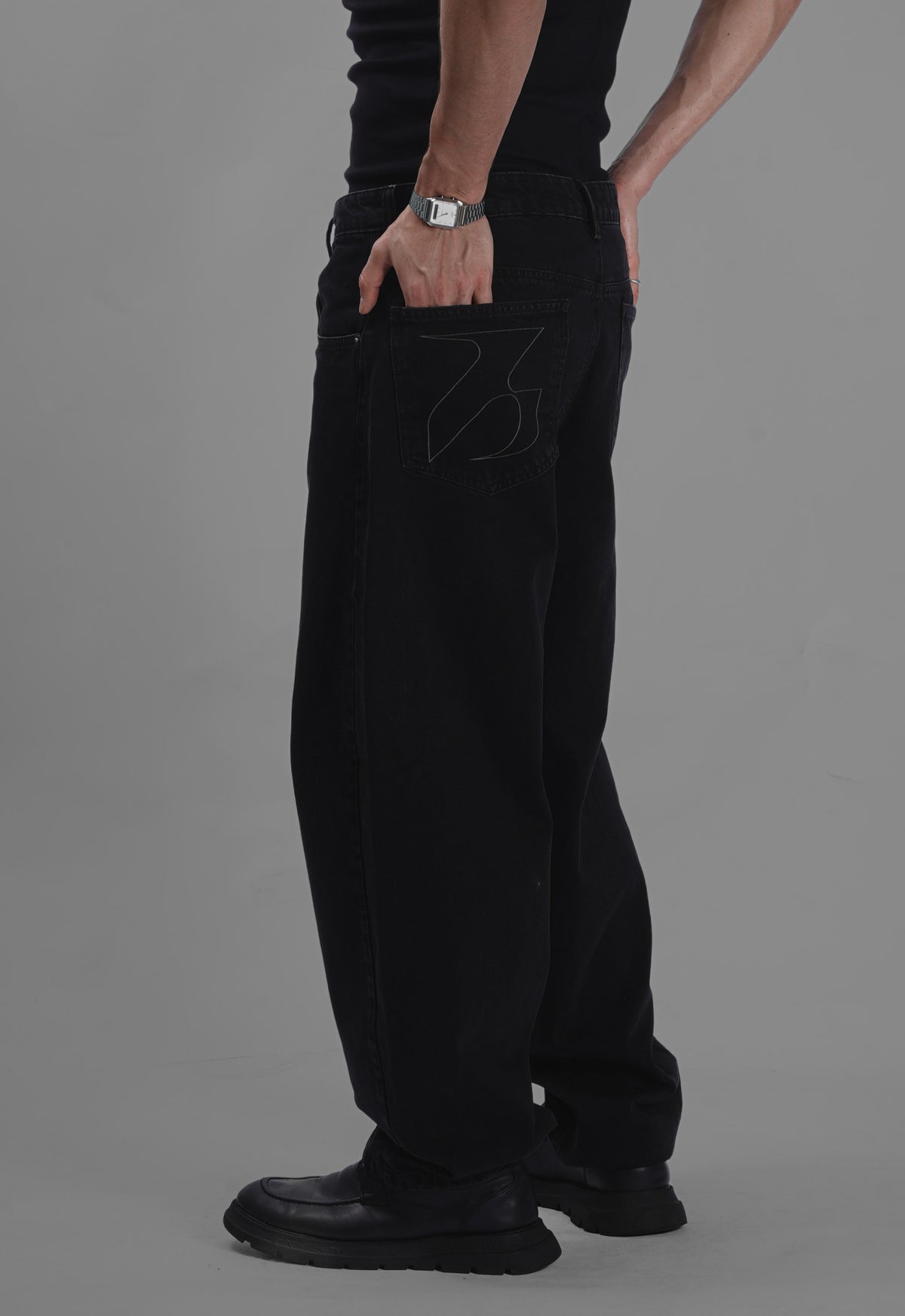 DERBY URBAN BLACK