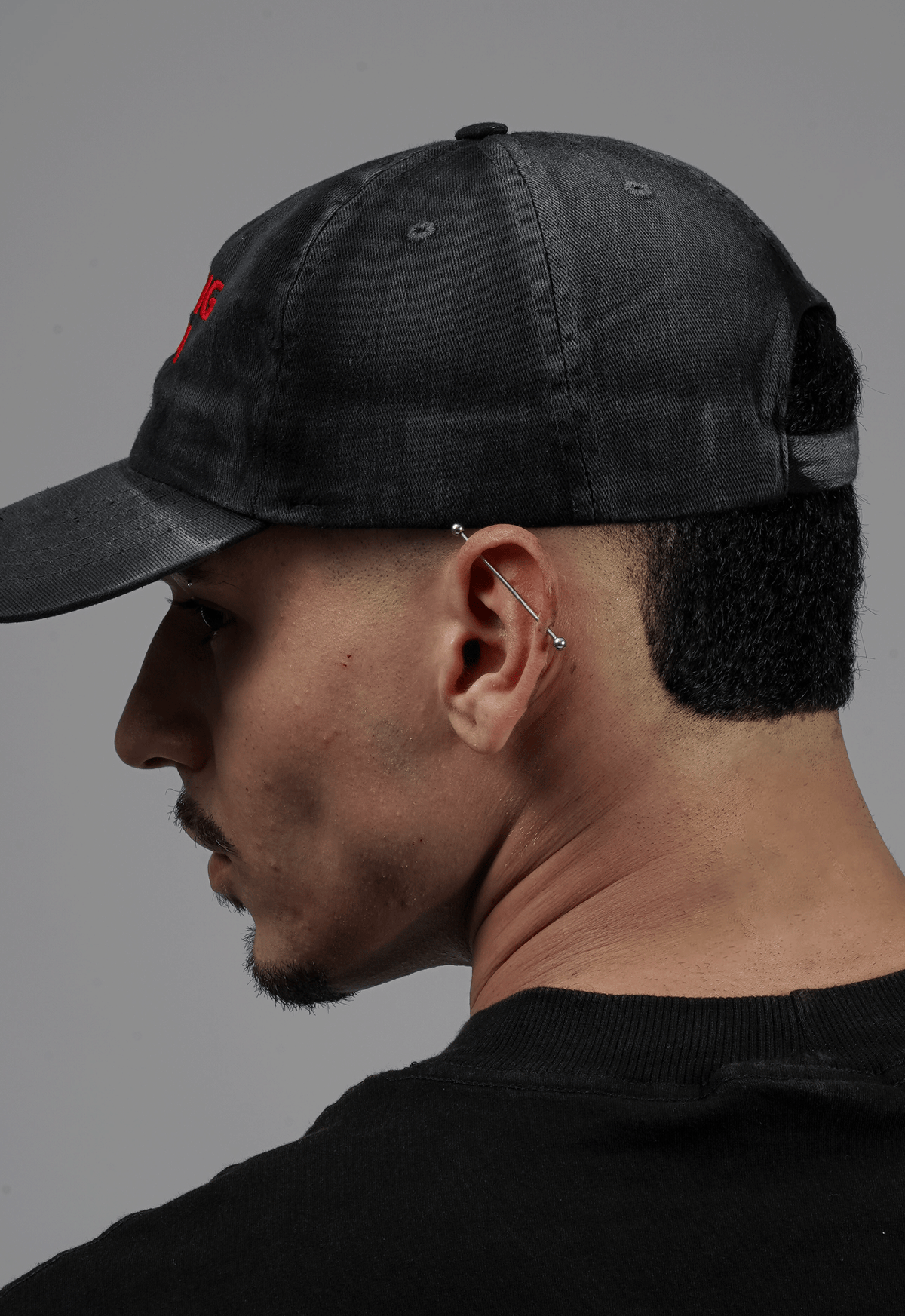 BONÉ DAD HAT F*CKING ICON