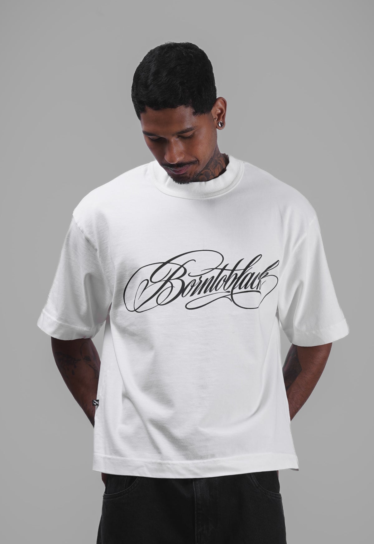 BOXY TEE SIGNATURE OFF