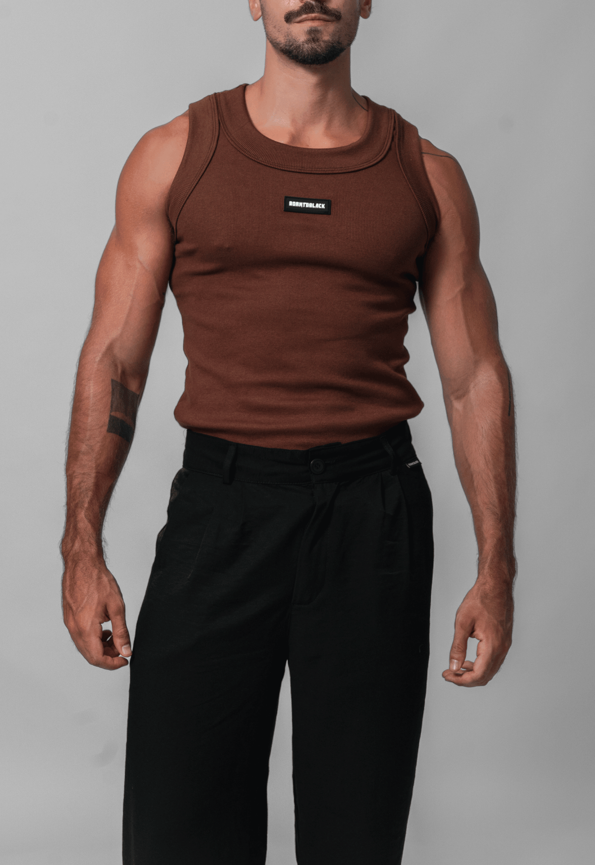 CALÇA OSCAR PRETA