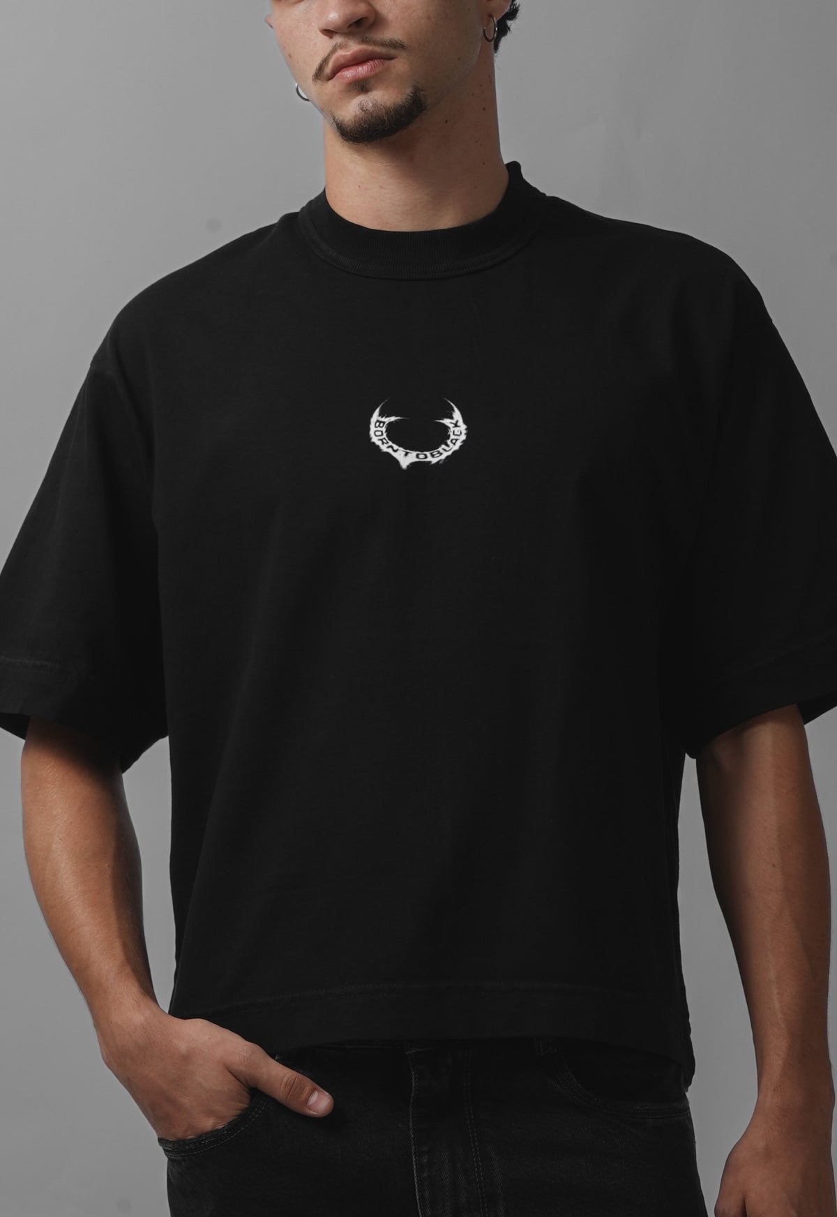 BOXY TEE RASTRO BORNTOBLACK