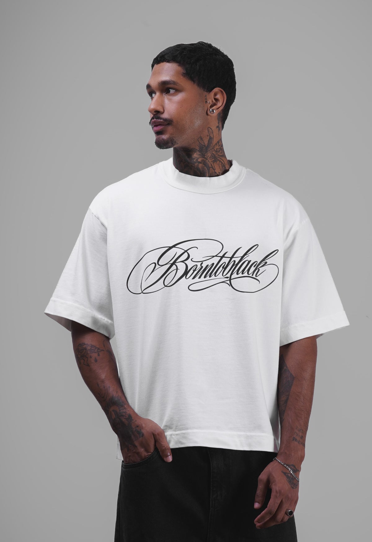 BOXY TEE SIGNATURE OFF