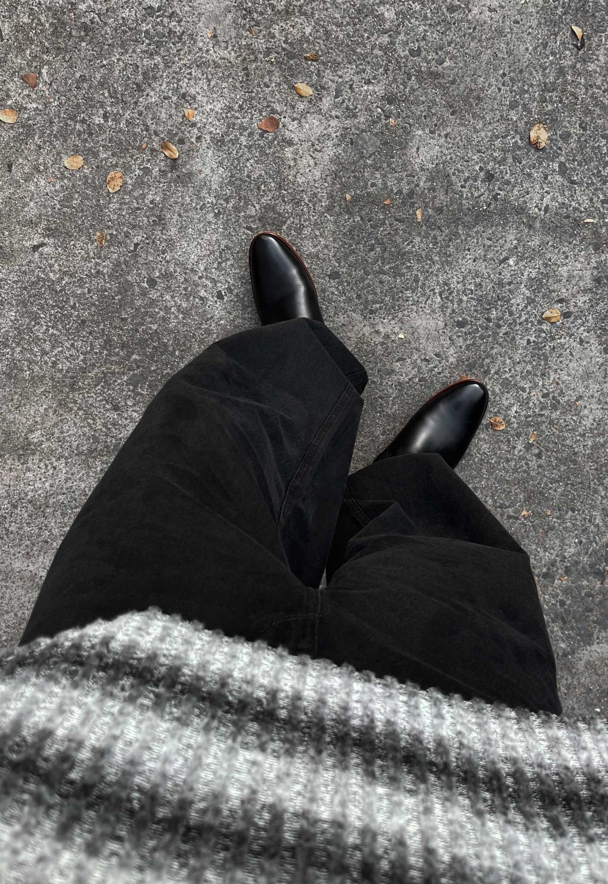 CHELSEA AXIS BLACK